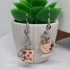 Coffee Tea Cup Dangle Earrings Copper Tone Quirky Fun Jewelry‎ NWOT Ladies